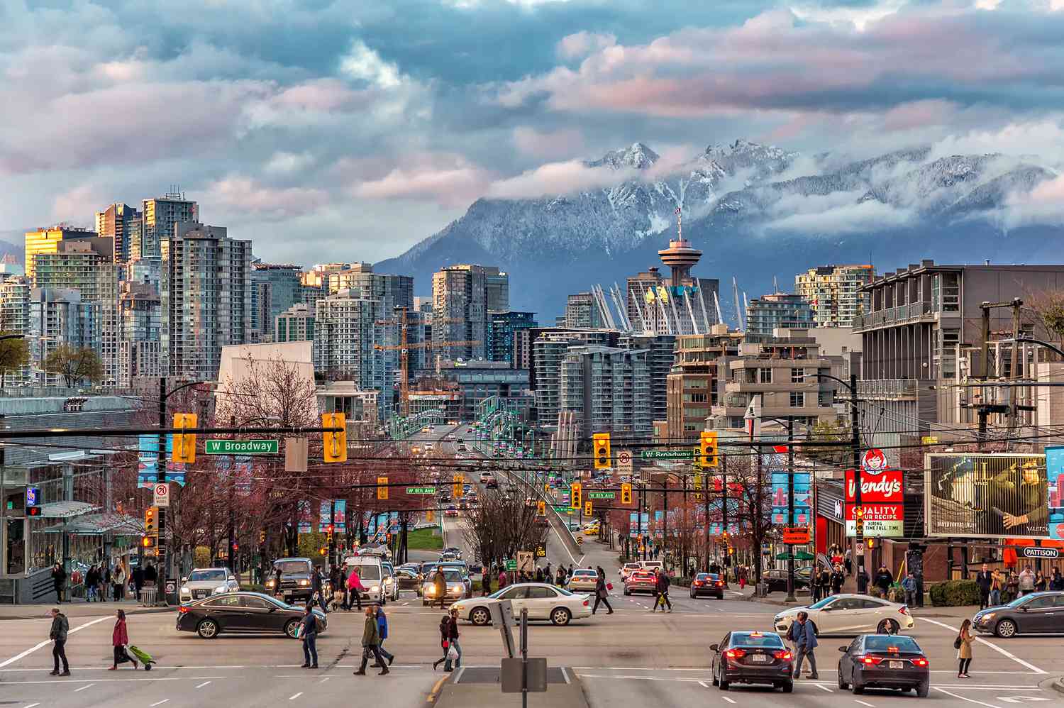 sang canada làm việc